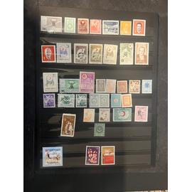 5 albums timbres du monde entier (oblitérés et non oblitérés)