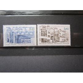 FRANCE. TIMBRES N°2471 et 2472 (1987). EUROPA. ARCHITECTURE MODERNE