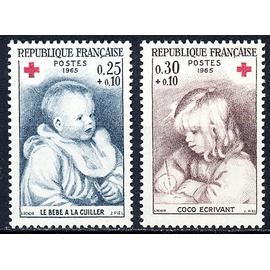 au profit de la croix rouge : "bébé à la cuiller" et "Coco écrivant" d' Auguste Renoir la paire année 1965 n° 1466 1467 yvert et tellier luxe