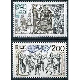 france 1981, très belle paire europa neuve** luxe, timbres yvert 2138 et 2139, danses folkloriques.