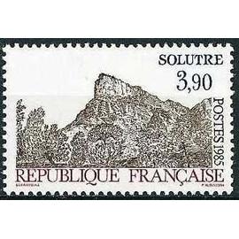france 1985, très beau timbre neuf** luxe yvert 2388, la roche de solutré.