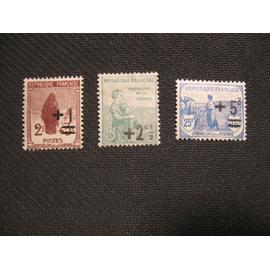 lot 3 timbres "Orphelins de la guerre" 1922 - y&t n° 162, 163 & 165
