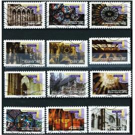 france 2011, belle série complète "art gothique", 12 timbres lettre prioritaires oblitérés, yvert 552 à 563, paris, chartres, strasbourg, amiens, laon...TBE -