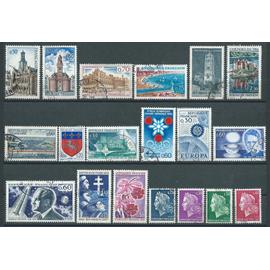 Lot de 19 timbres France oblitérés 1966-67 n° 1499 1500 1501 1502 1504 1506 1507 1510 1519 1520 1521 1526 1528 1532 1533 1535 1536 1537 1538