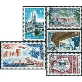 france 1966, beaux timbres yvert 1484 intégration de la lorraine, 1485 congrès philatélique à niort, 1486 bataille d