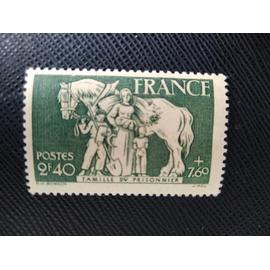 timbre FRANCE YT 586 La famille du prisonnier 1943 ( 040806 )