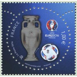france 2016, tres beau timbre neuf** luxe yvert 5039, competition de football UEFA EURO2016.