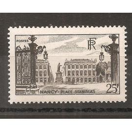 778 (1947) Nancy Place Stanislas 25f brun-noir N** (cote 5,35e) (7478)