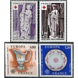 France 1976, très beaux timbres neufs** luxe- yvert 1877 & 1878, europa - porcelaine de sèvres, faience de strasbourg, 1910 1911, croix rouge, eglise de brou, sainte barbe et sibylle cimmerienne .