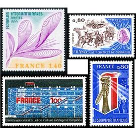 france 1977, très beaux timbres neufs** luxe yvert 1922 centre georges pompidou, 1926 le souvenir français, 1931 floralies à nantes, 1932 rattachement cambrésis à la france. -