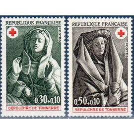 france 1973, très belle paire neuve** luxe croix rouge - sépulcre de tonnerre - timbres yvert 1779 marie madeleine, et 1780 femme au vase aux aromates.