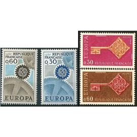 France 1967 1968, très belles paires europa neuves** luxe, timbres yvert 1521 1522 et 1556 1557.