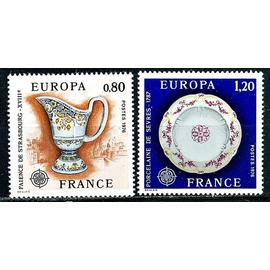 Europa : faïence et porcelaine la paire année 1976 n° 1877 1878 yvert et tellier luxe